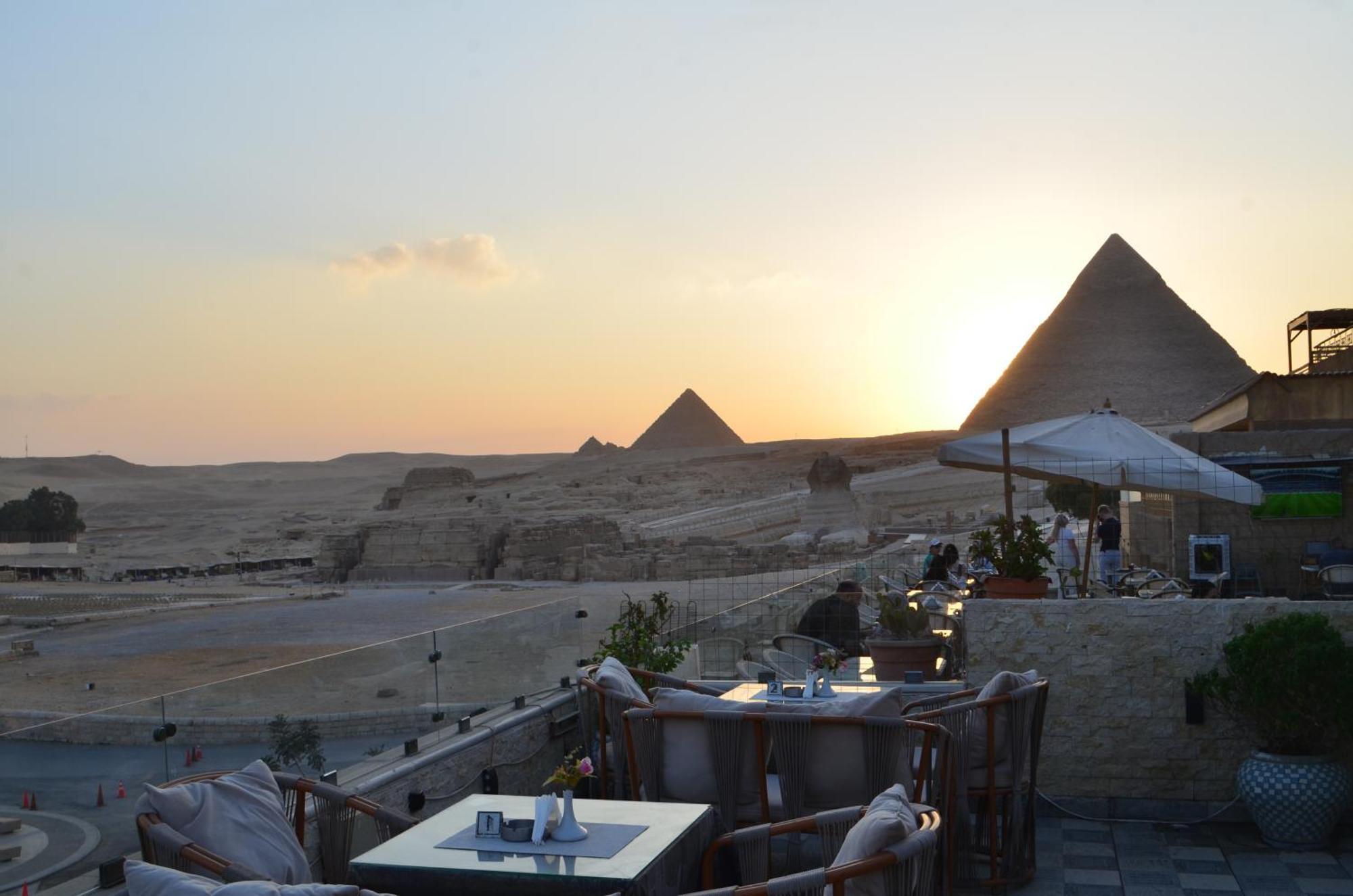 Queen Cleopatra Pyramids View Kafret el-Gabal Zewnętrze zdjęcie